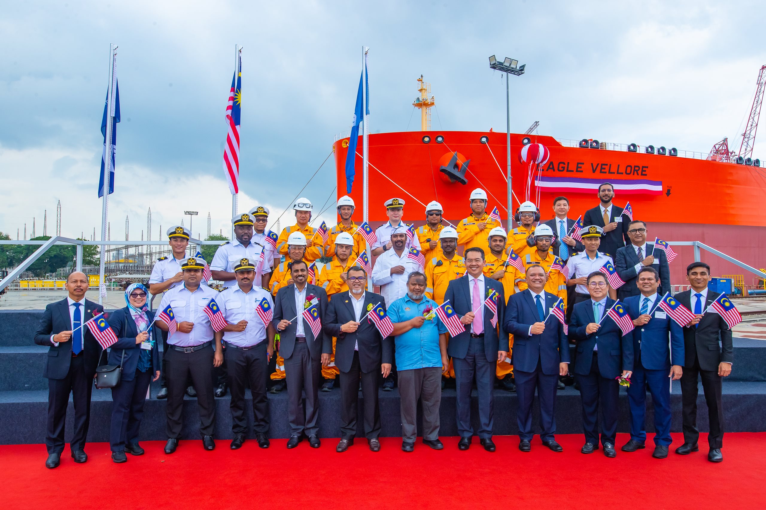 AET Delivers LNG Dual-Fuel VLCC, Eagle Vellore on Long-Term Charter to Shell